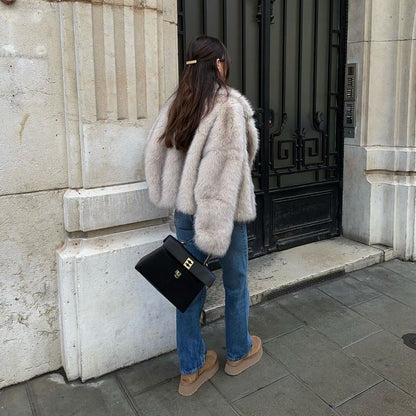 Fluffy Jacket for Women – Cozy Cropped Fleece Outerwear for Winter