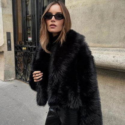 Fluffy Jacket for Women – Cozy Cropped Fleece Outerwear for Winter